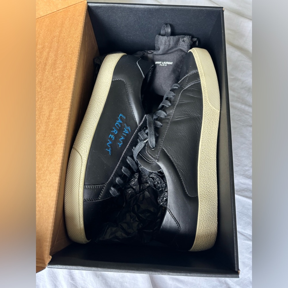 Saint Laurent Black High-Top Sneakers with Sleek Design